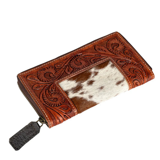 Carrie - Hand Carved Cowhide Wallet
