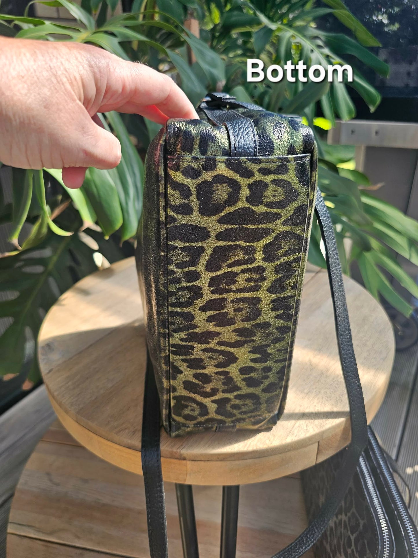 Jett - Double Zipper Bag - Olive