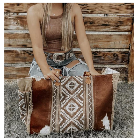 Ellie XL Weekender Bag