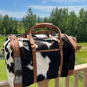 Rustic Traveller (with Tan Leather Trim)