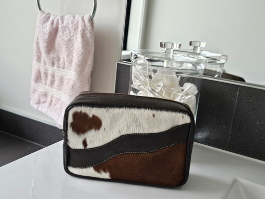 Unisex Toiletry Bag - Jersey & White