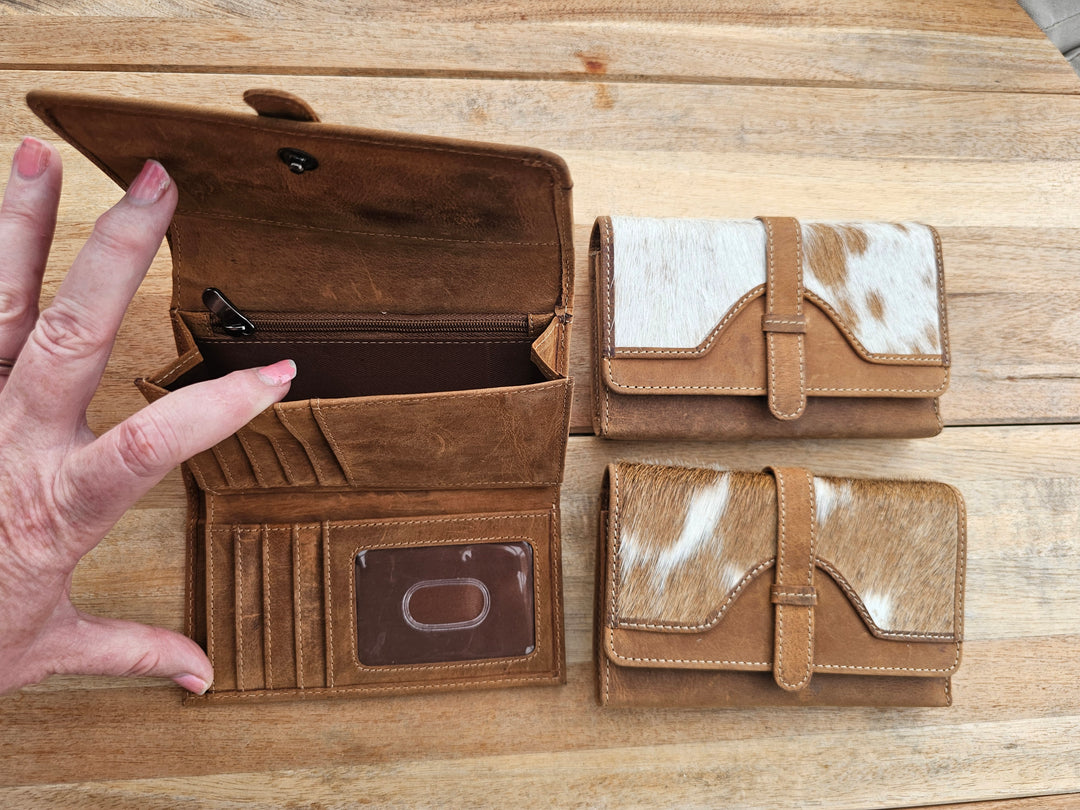 Amber - Aged Leather &amp; Cowhide Tri Fold Wallet