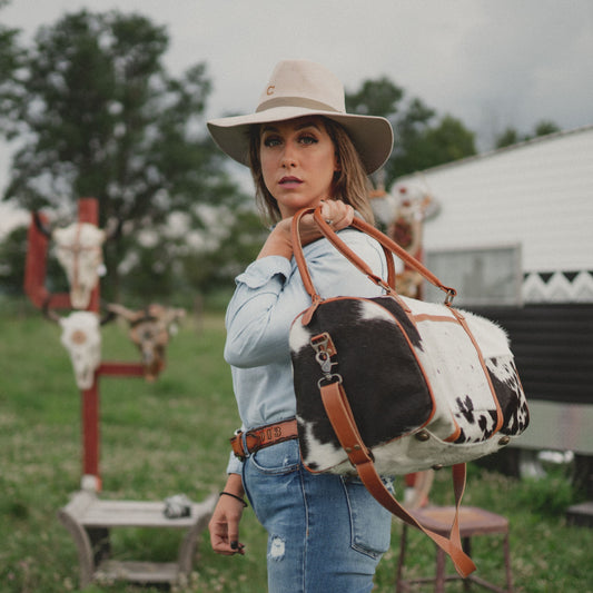 Odette Traveller - Caramel Trim