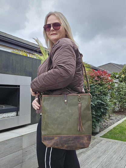 Abbey Green Aged Leather Shoulder Bag