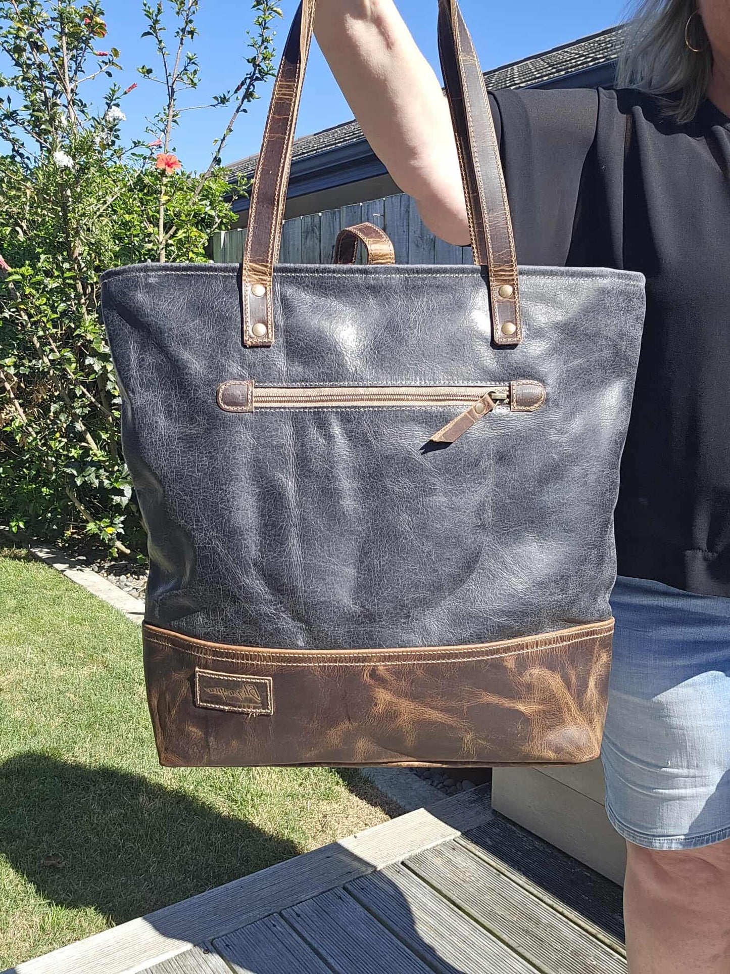 Night Hunter Black Leather Tote