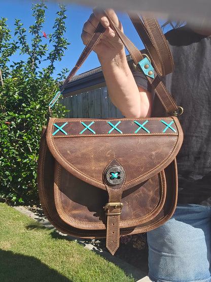 Paxton - Aged Leather - Shoulder Bag