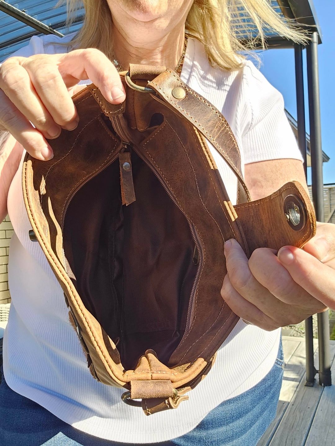 Blaze - Aged Leather Attitude
