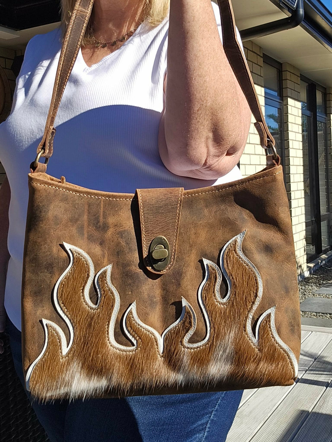 Blaze - Aged Leather Attitude