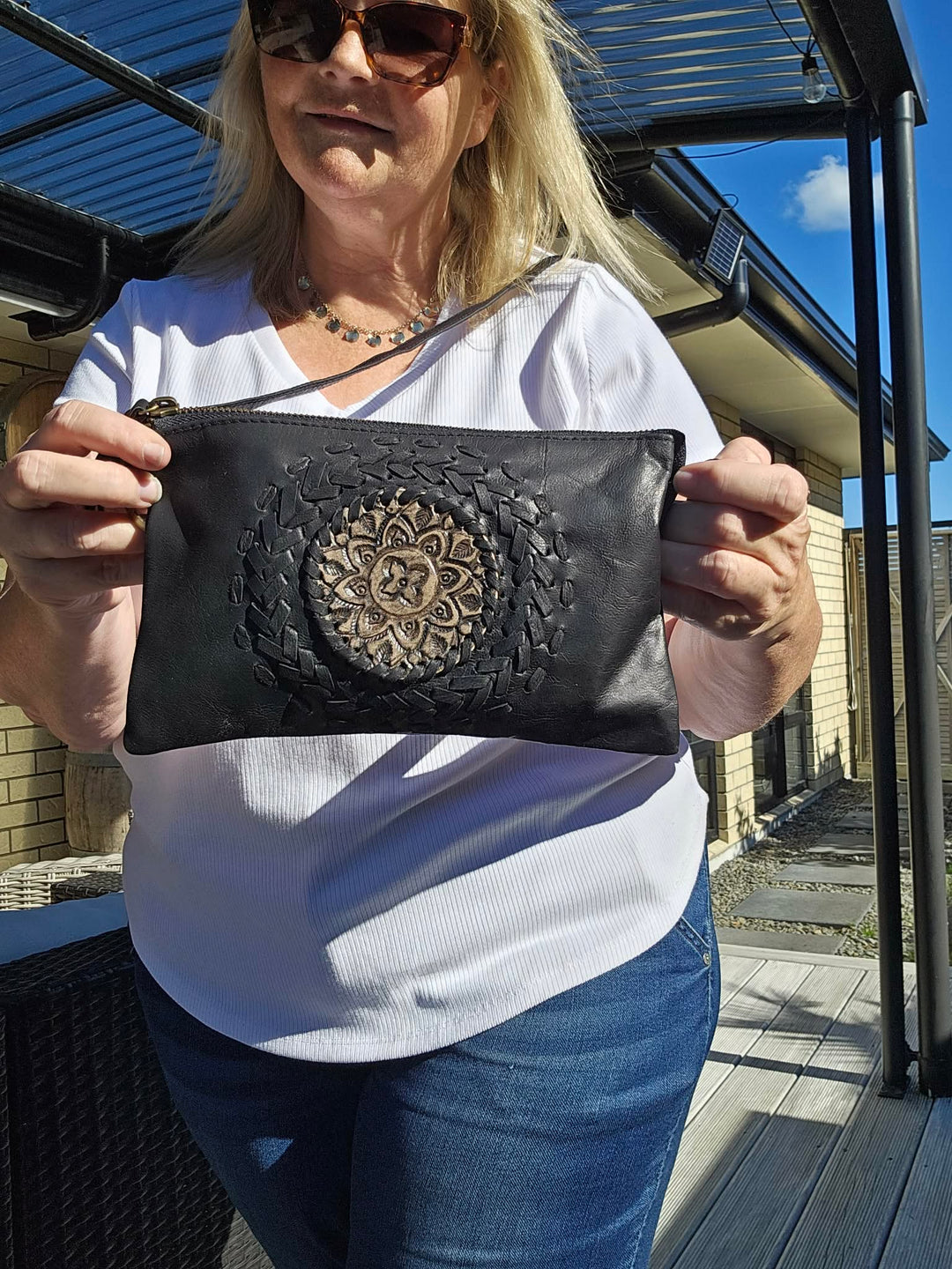 Magnolia - Triple-Compartment Bag - BLACK