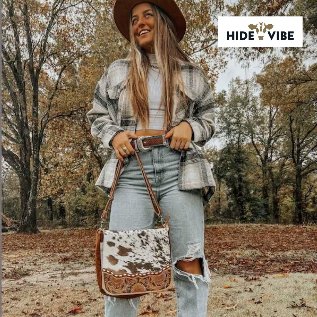 Maggie - Cowhide & Leather Messenger