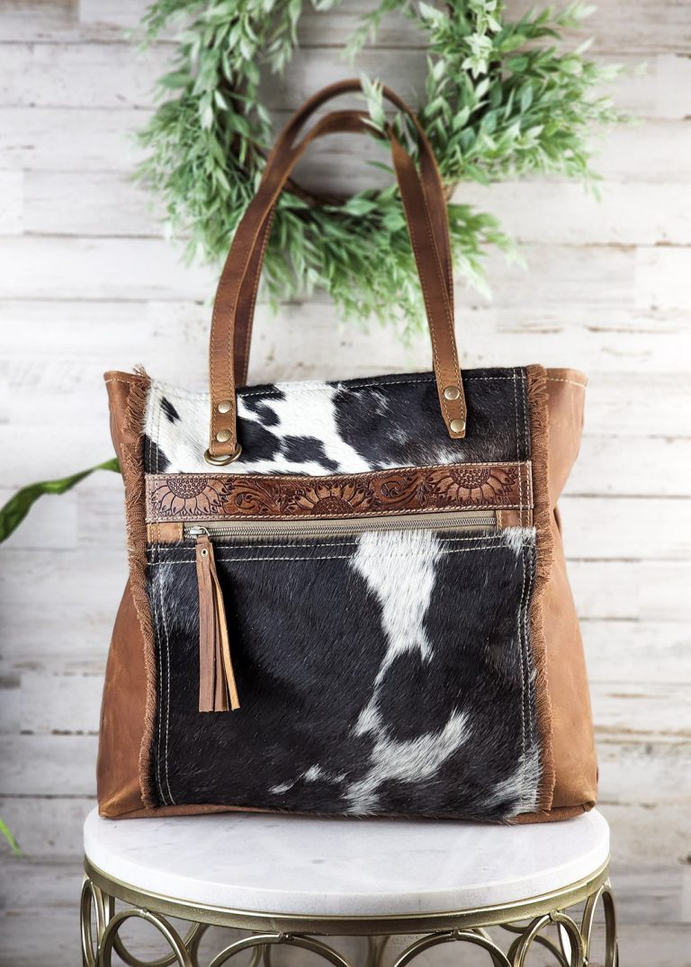 Annie Tote