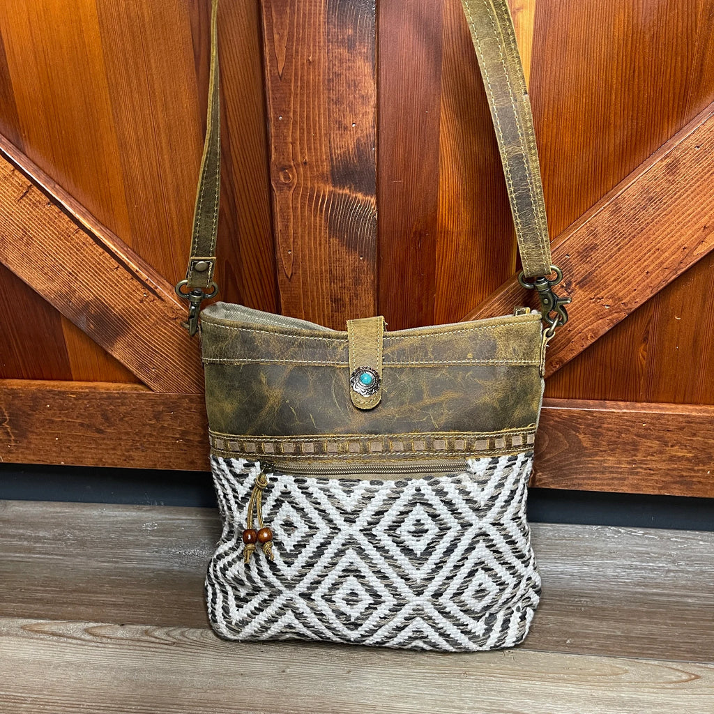 Sandie - Aged Leather - Shoulder Bag