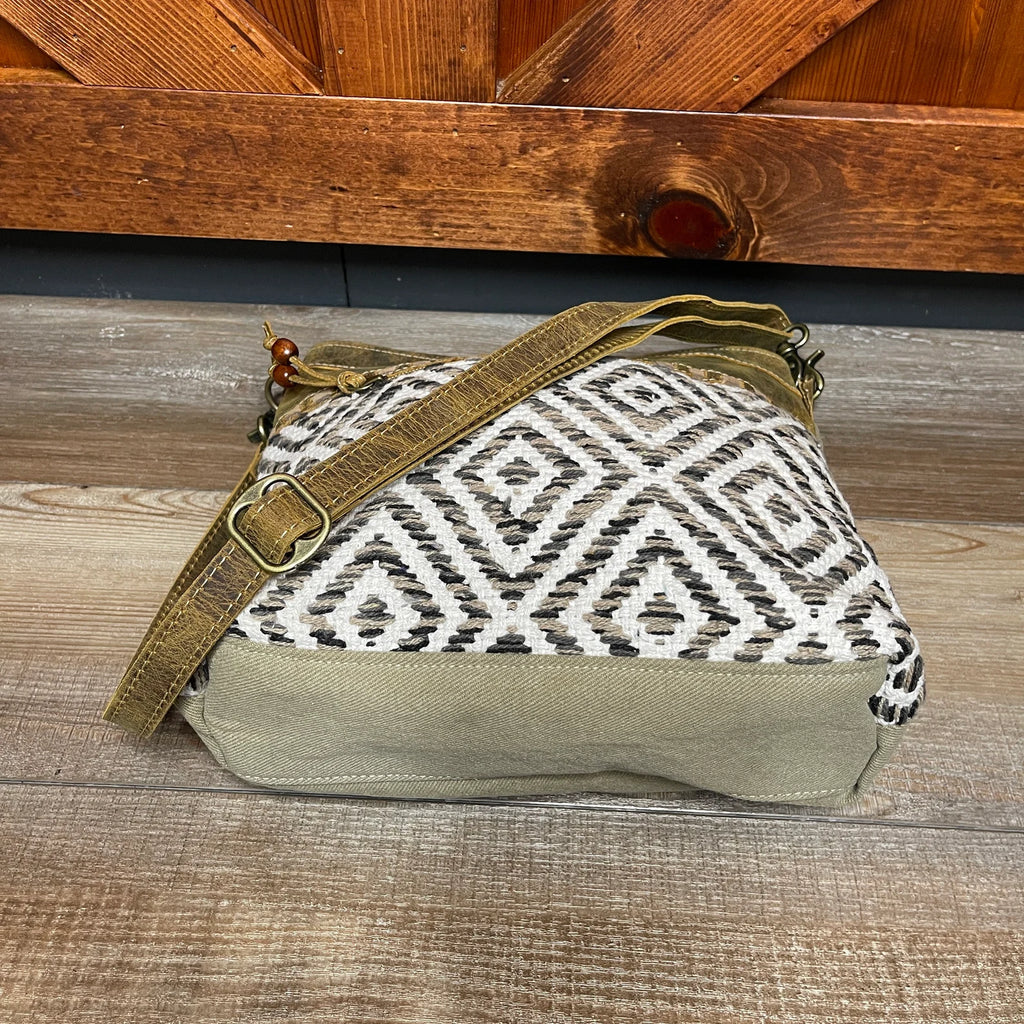 Sandie - Aged Leather - Shoulder Bag