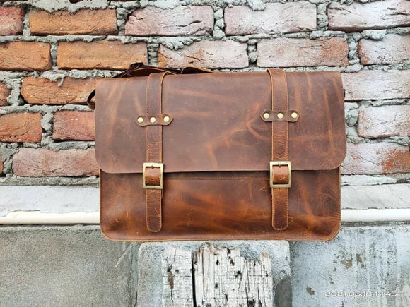 Benson Aged Leather Laptop Bag