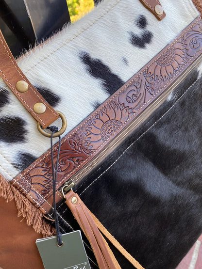 Annie Tote