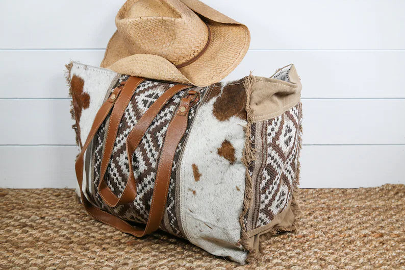 Ellie XL Weekender Bag