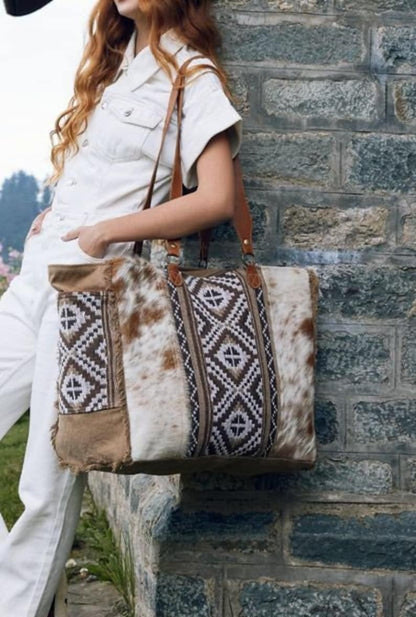 Ellie XL Weekender Bag
