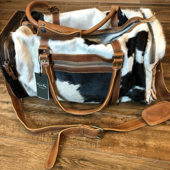 Rustic Traveller (with Tan Leather Trim)