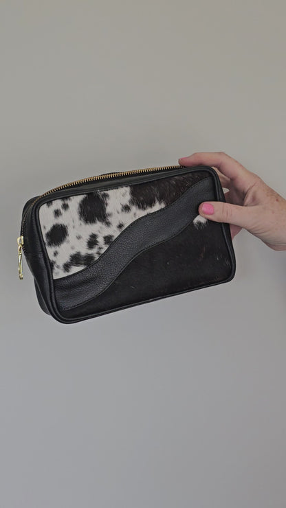Unisex Toiletry Bag - Black & White