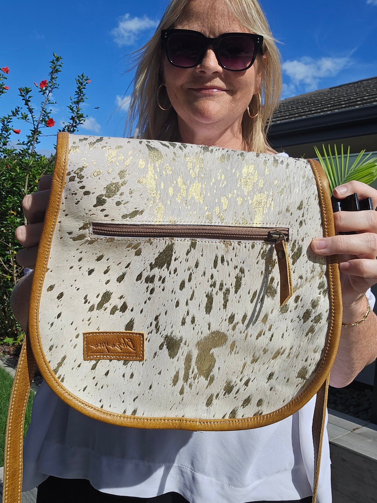Lucy - Gold Fleck Aged Leather - Shoulder Bag