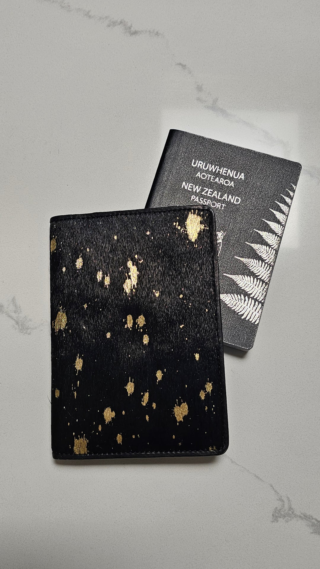 Black &amp; Gold Shimmer Passport Holder