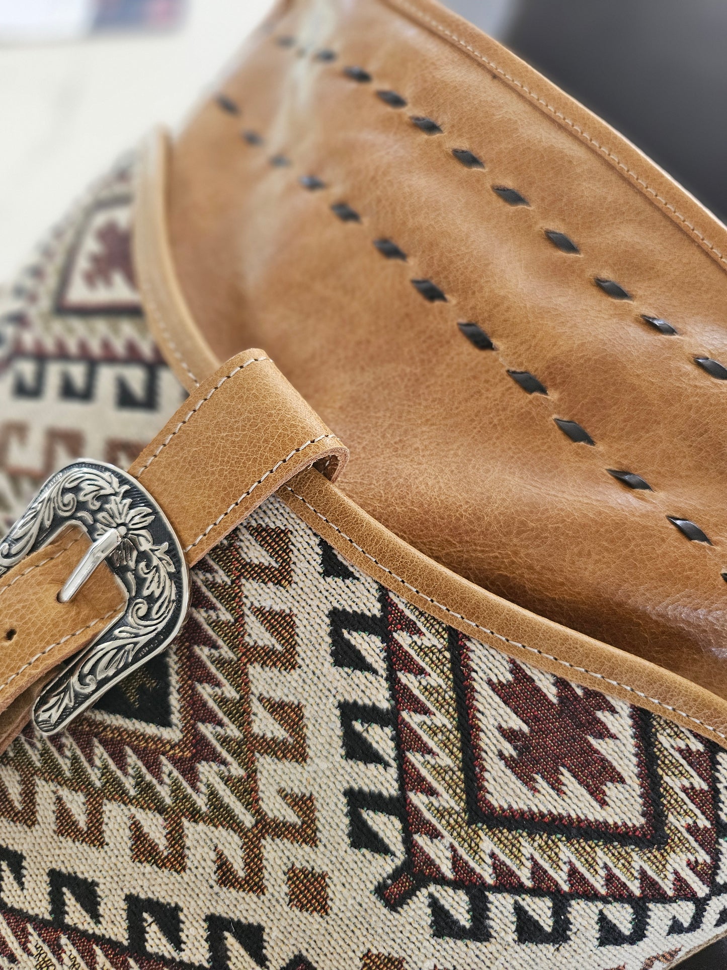 Debs - Aged Leather - Shoulder Bag