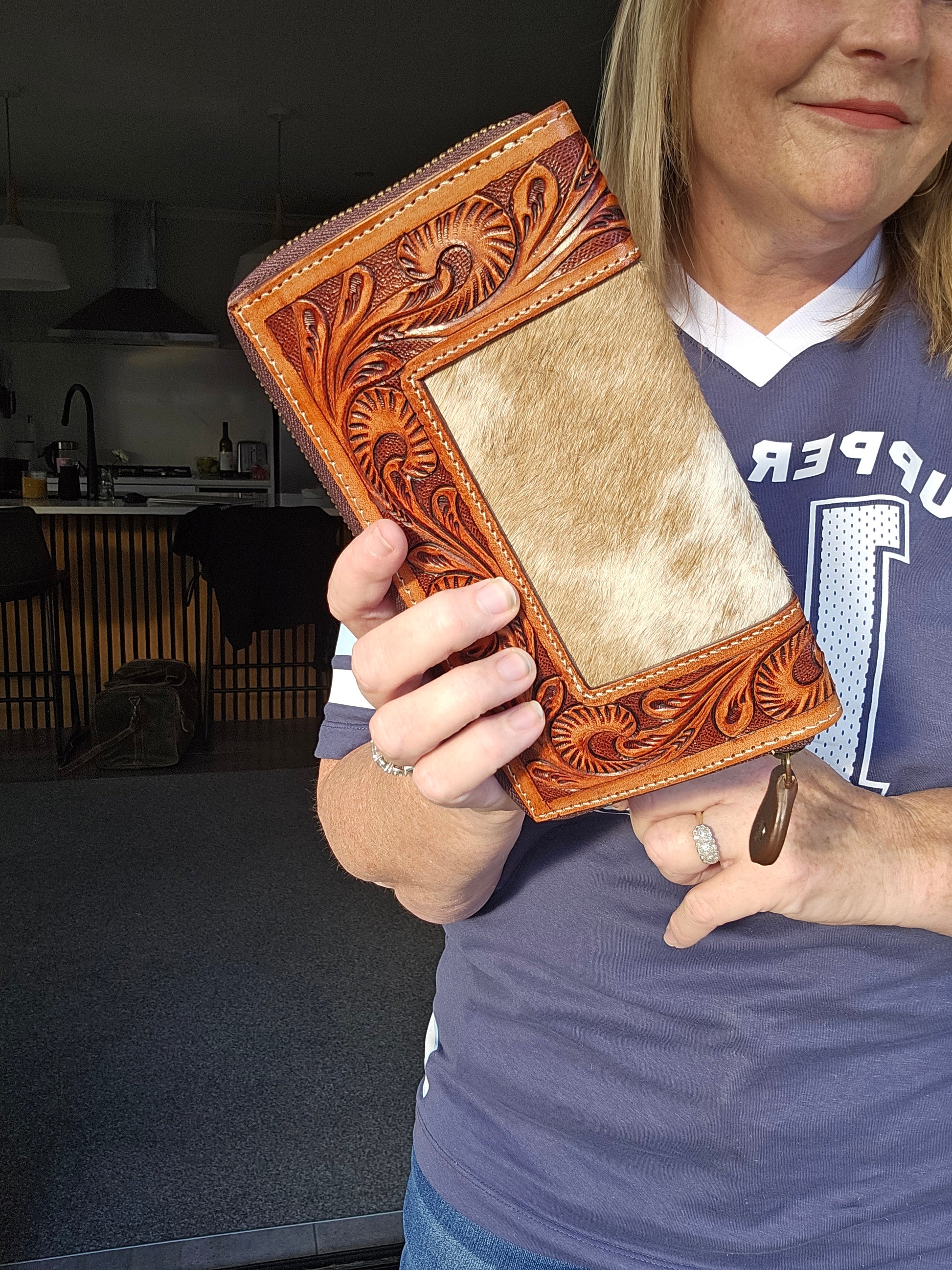 Carrie - Hand Carved Cowhide Wallet