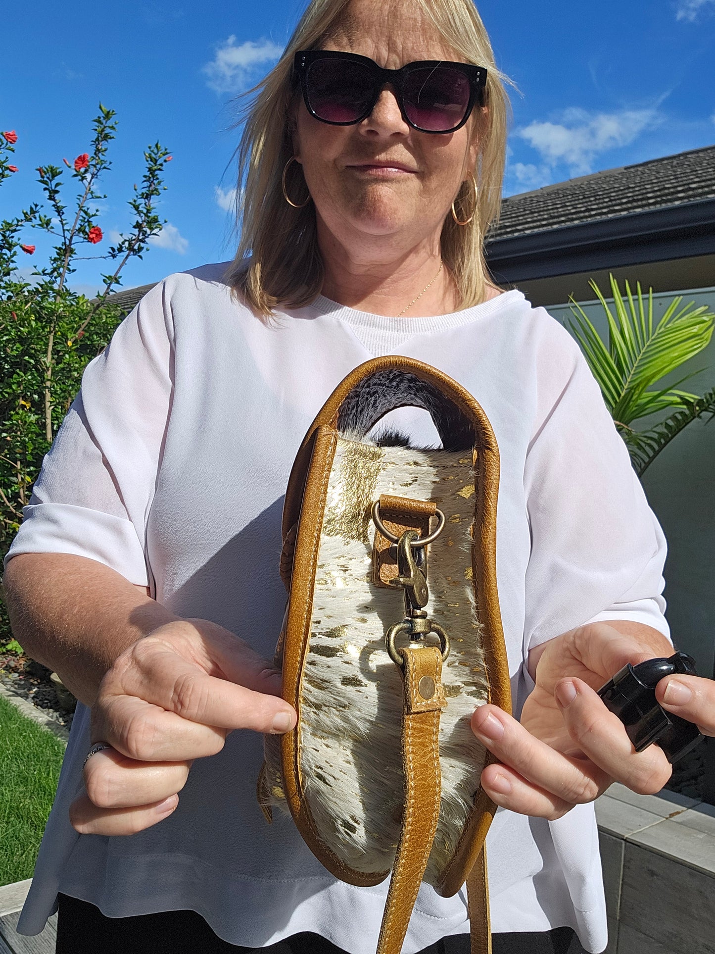 Lucy - Gold Fleck Aged Leather - Shoulder Bag