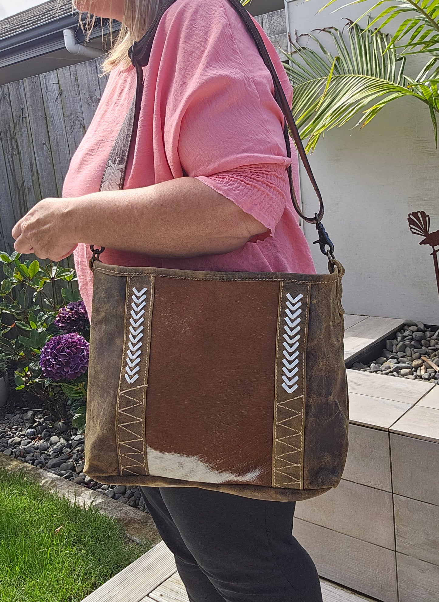 Arizona - Large Messenger