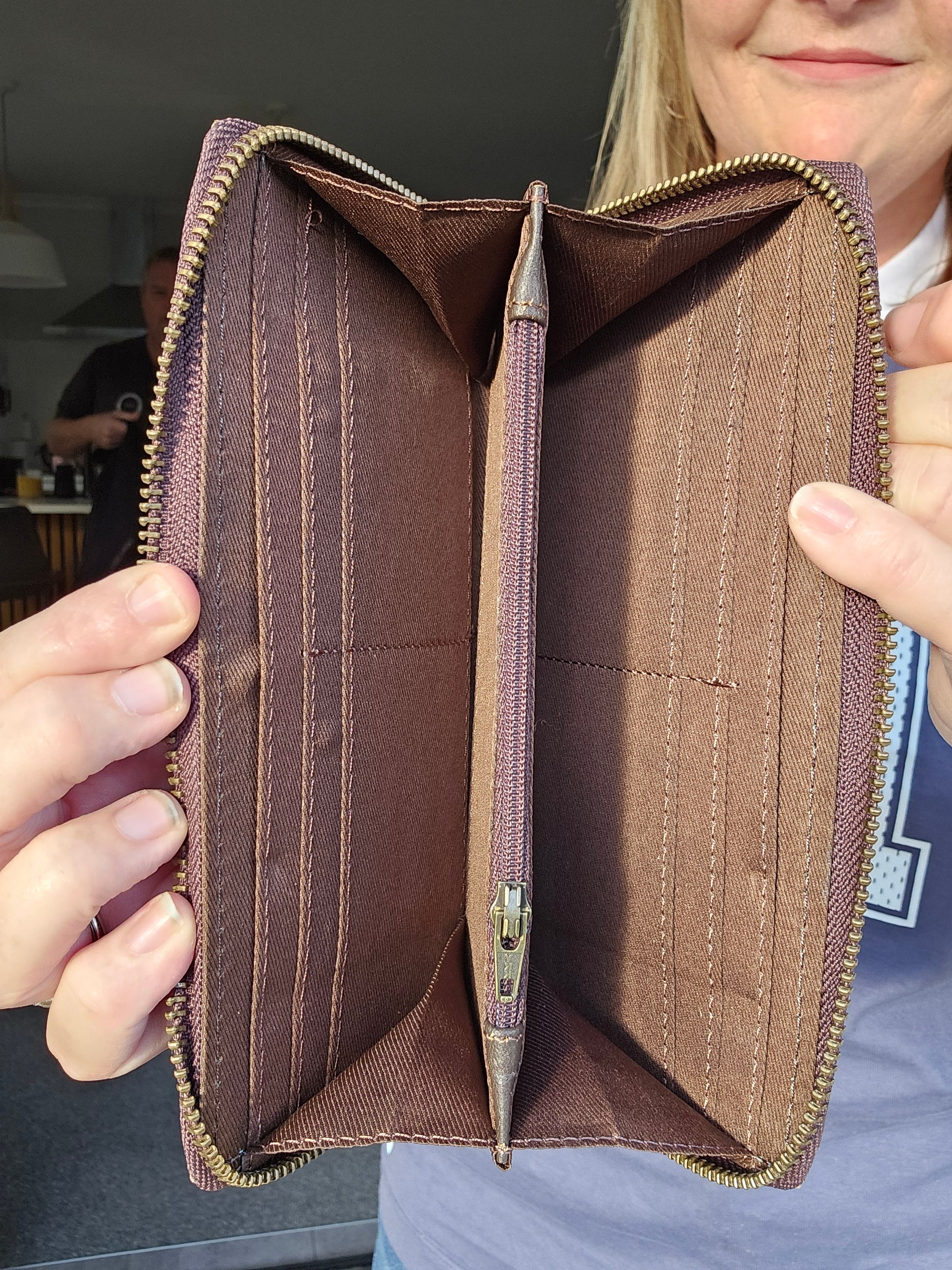 Carrie - Hand Carved Cowhide Wallet