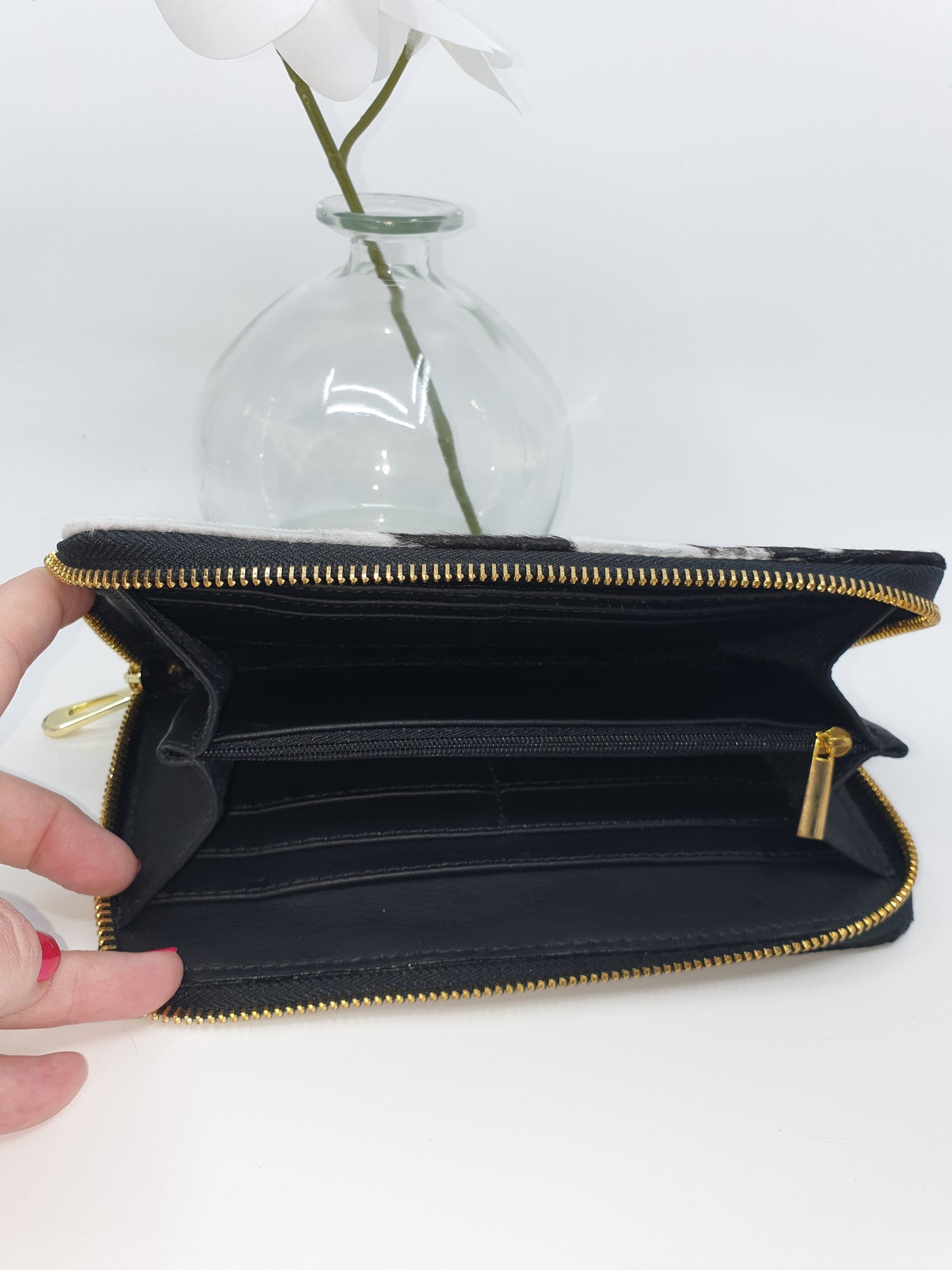 Wonder Wallet - Jersey & White