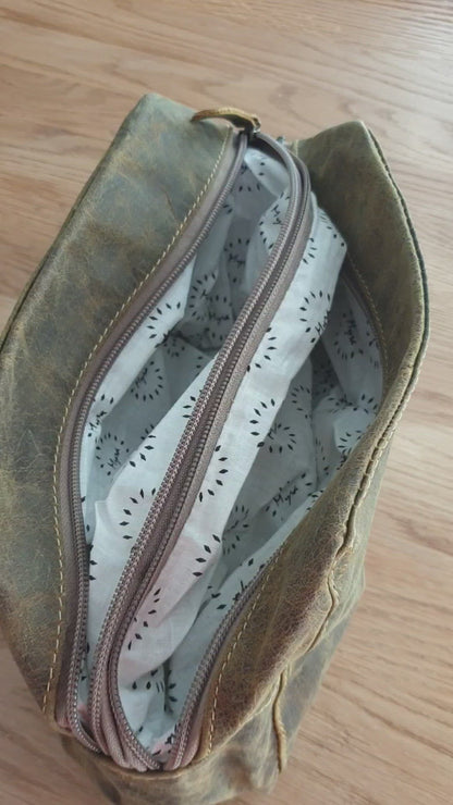 Aged Leather Toilet Bag - Brown